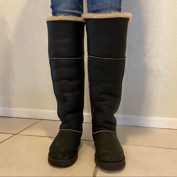 UGG Over the Knee Button Bailey Boots - Picture 4 of 8